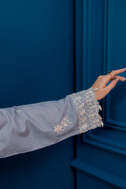 Embroidered Kurta Trouser - 3350