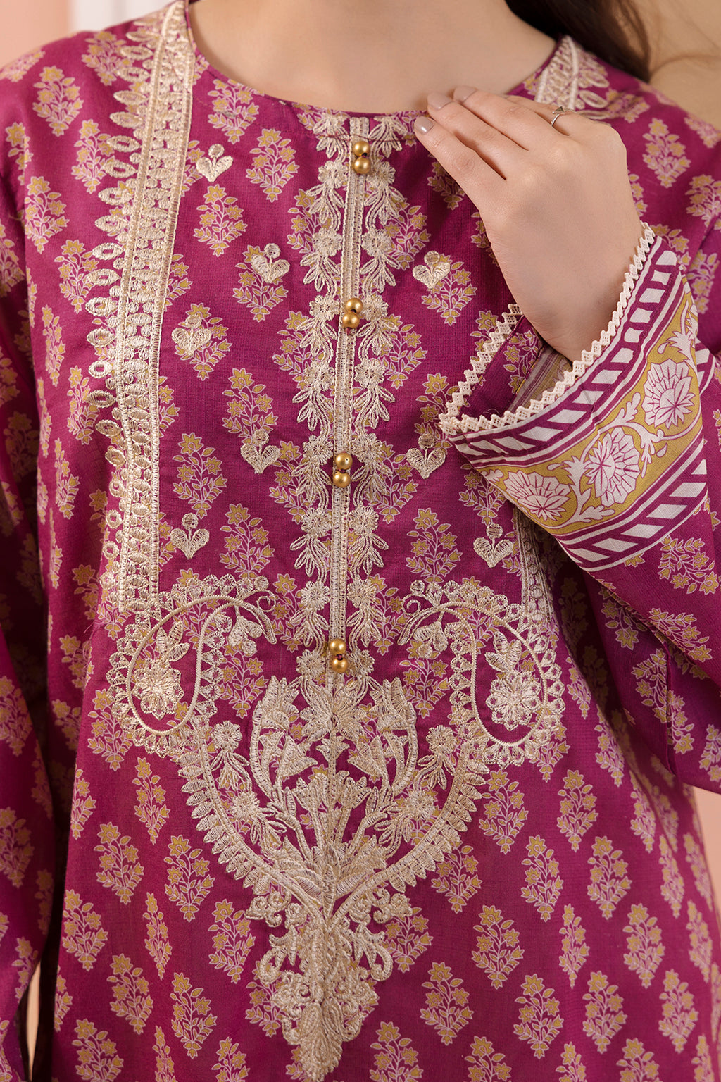 Embroidered Kurta - 3100