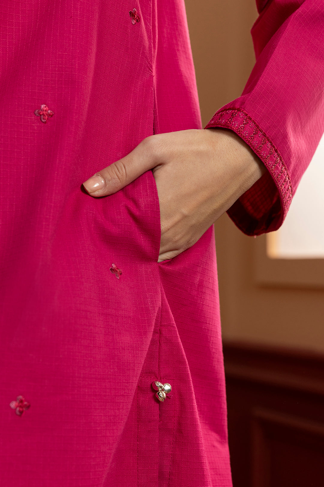 Embroidered Kurta - 3101