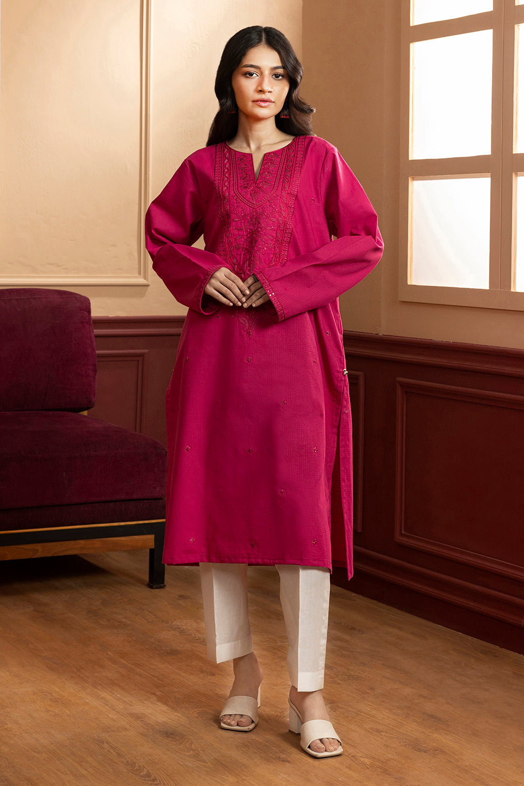 Embroidered Kurta - 3101
