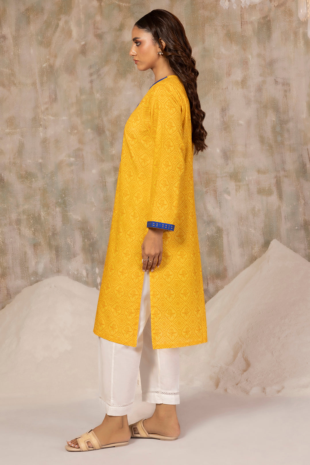 Embroidered Kurta - 3129