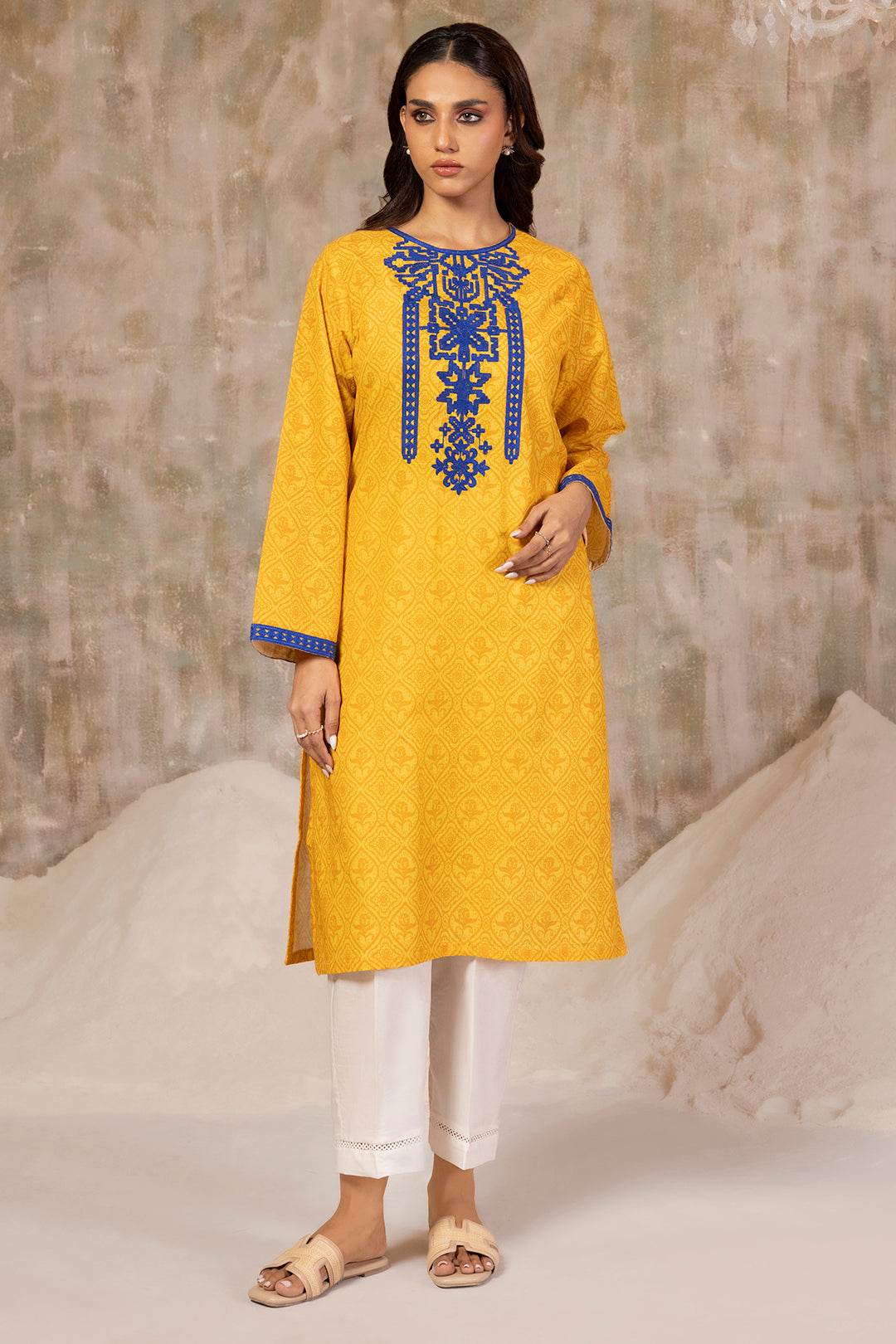 Embroidered Kurta - 3129