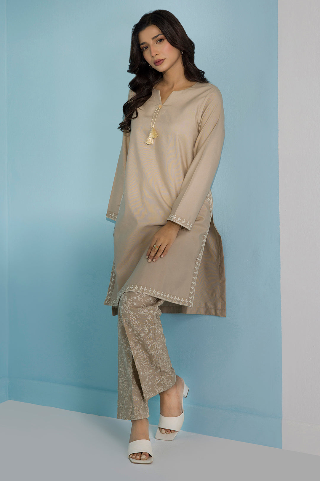 Embroidered Kurta Trouser - 1523
