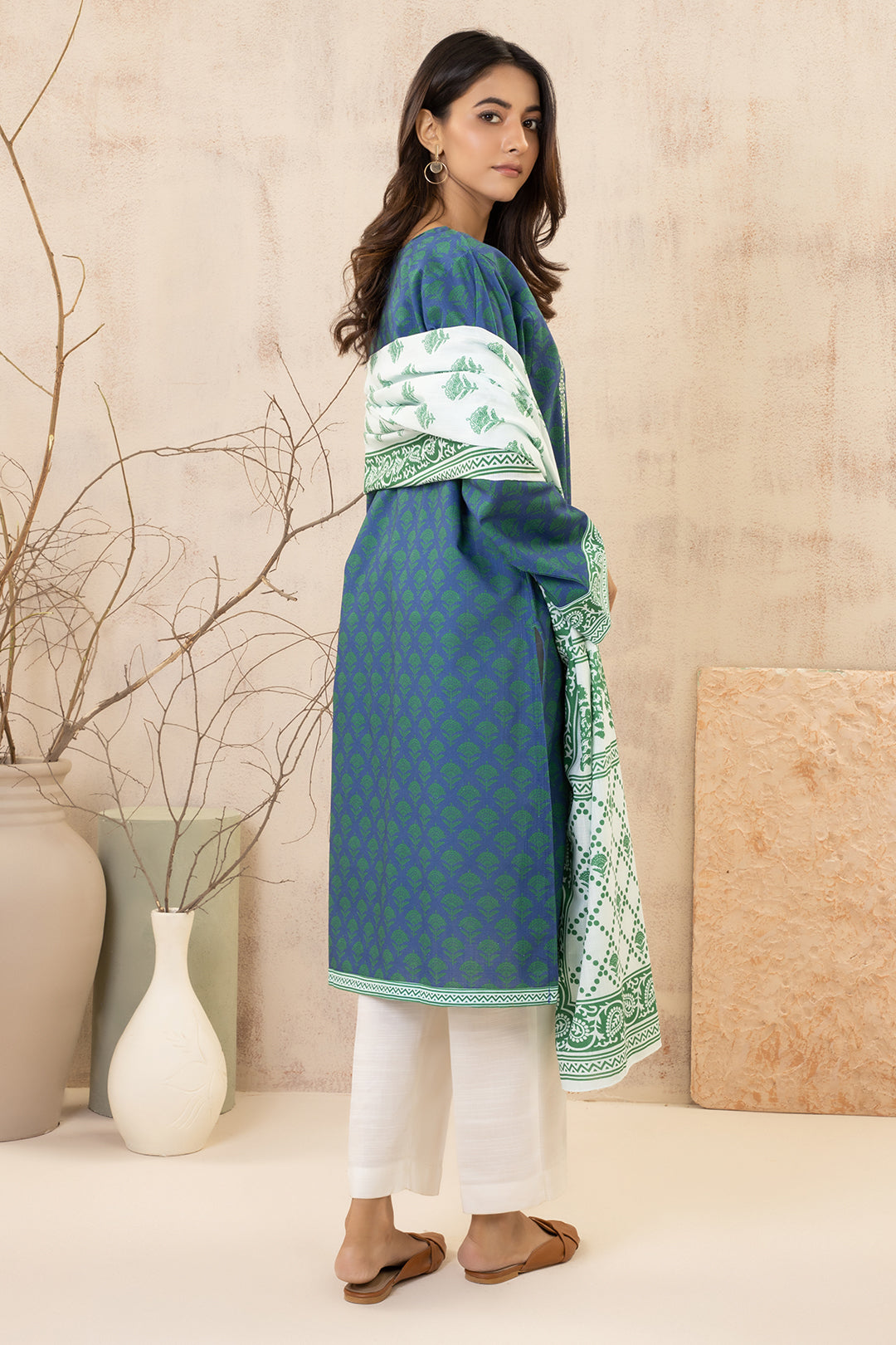 Embroidered Kurta Dupatta - 2935