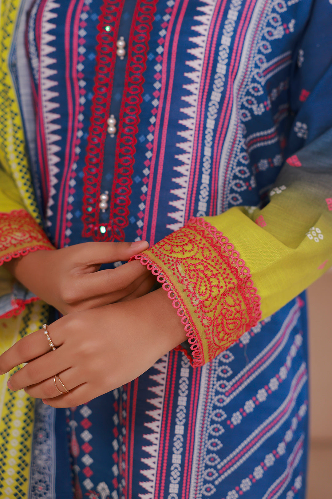 Embroidered Kurta Dupatta - 2936