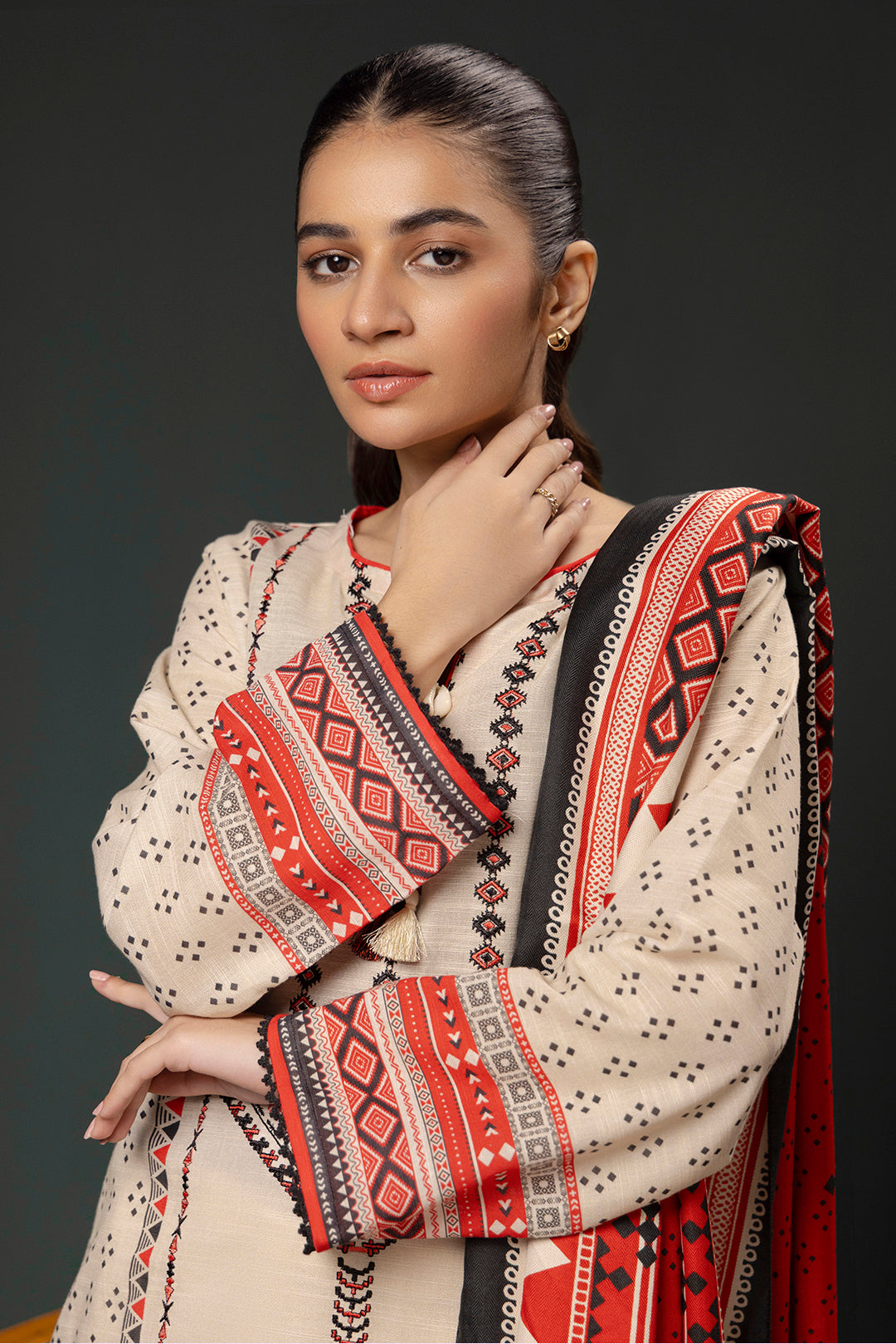 Embroidered Kurta Shawl - 2937