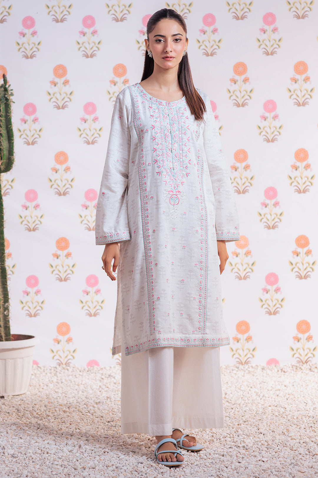 Embroidered Kurta Trouser - 2939