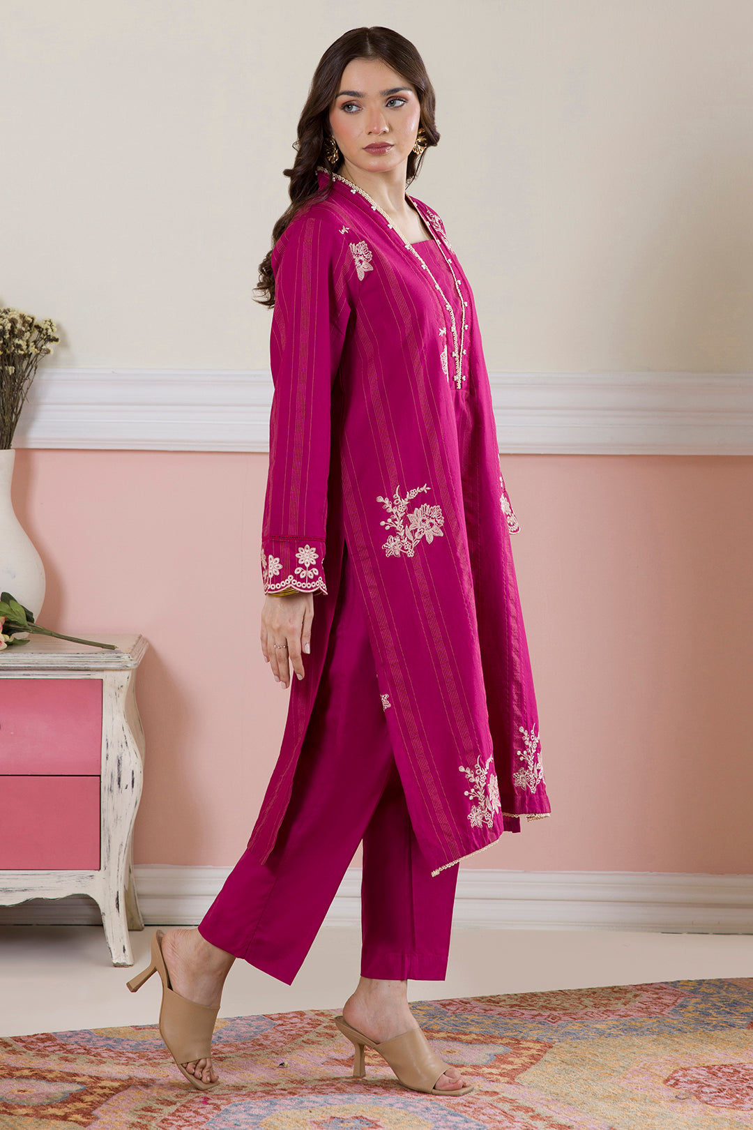Embroidered Kurta Trouser - 2940