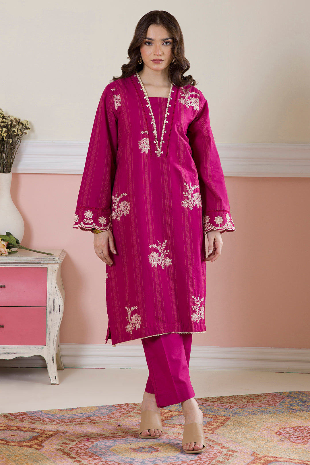 Embroidered Kurta Trouser - 2940