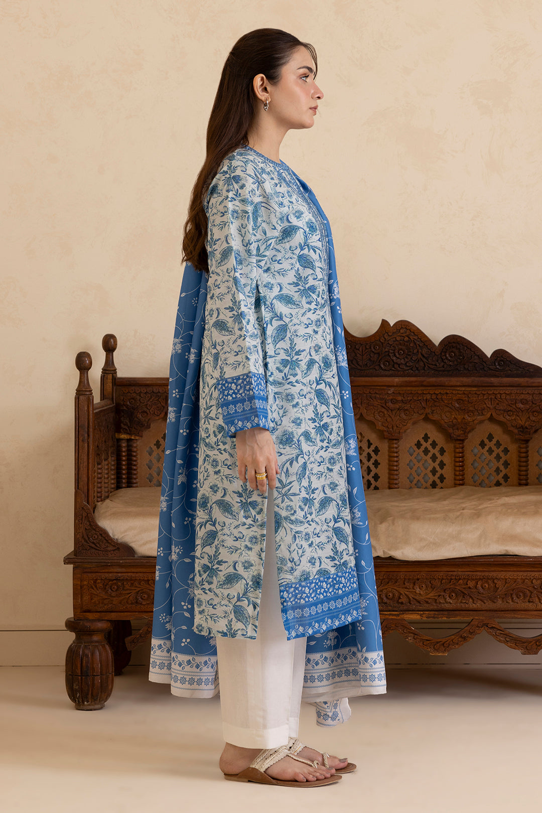 Embroidered Kurta Shawl - 3081