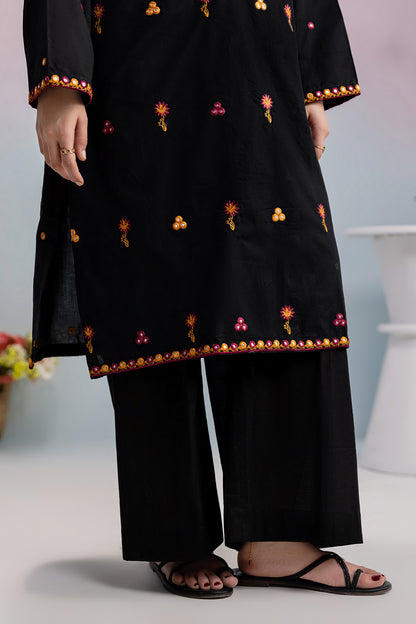 Embroidered Kurta Trouser - 3113