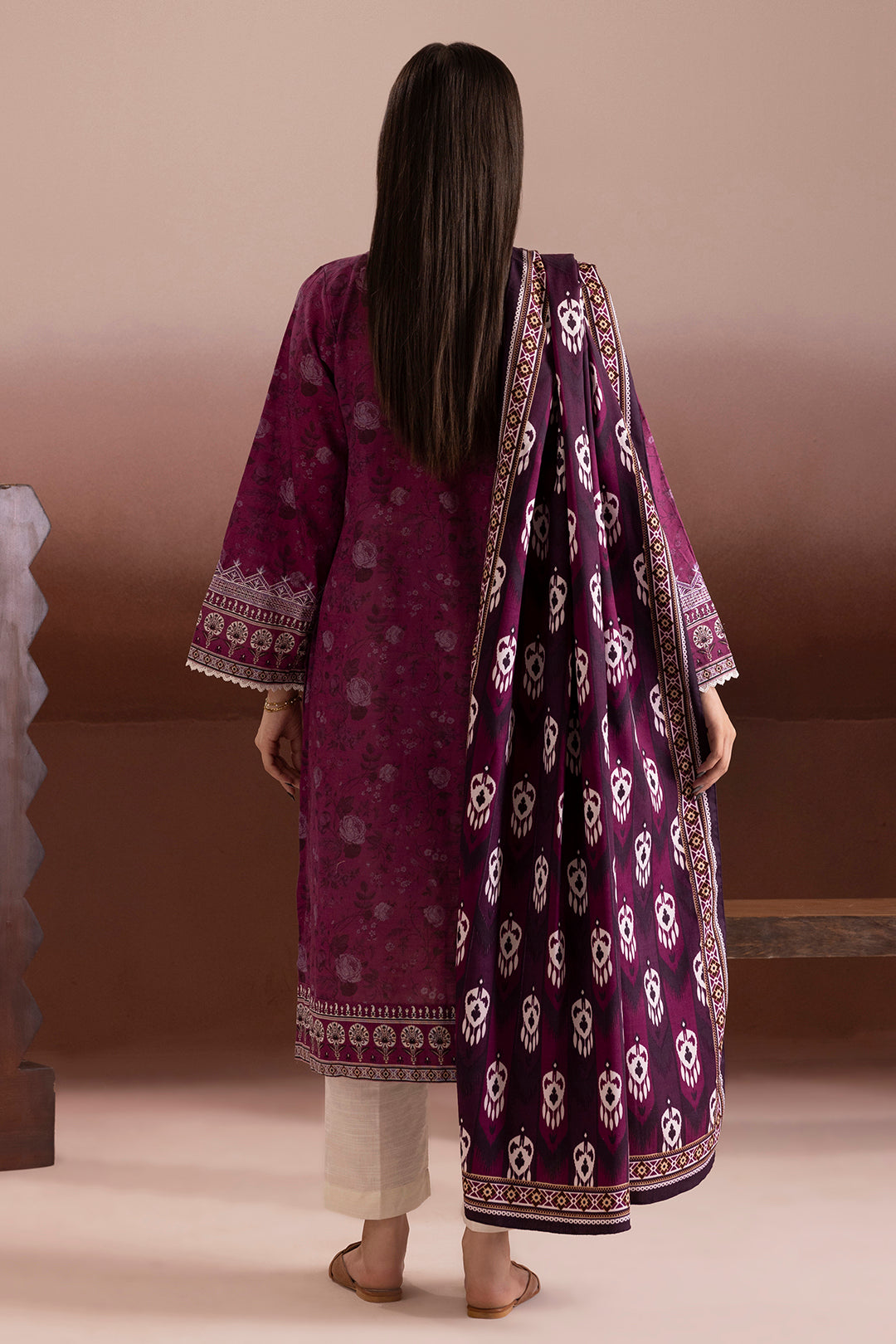 Embroidered Kurta Shawl - 3145