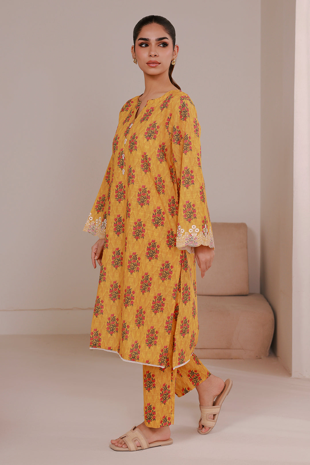 Embroidered Kurta Trouser - 3150