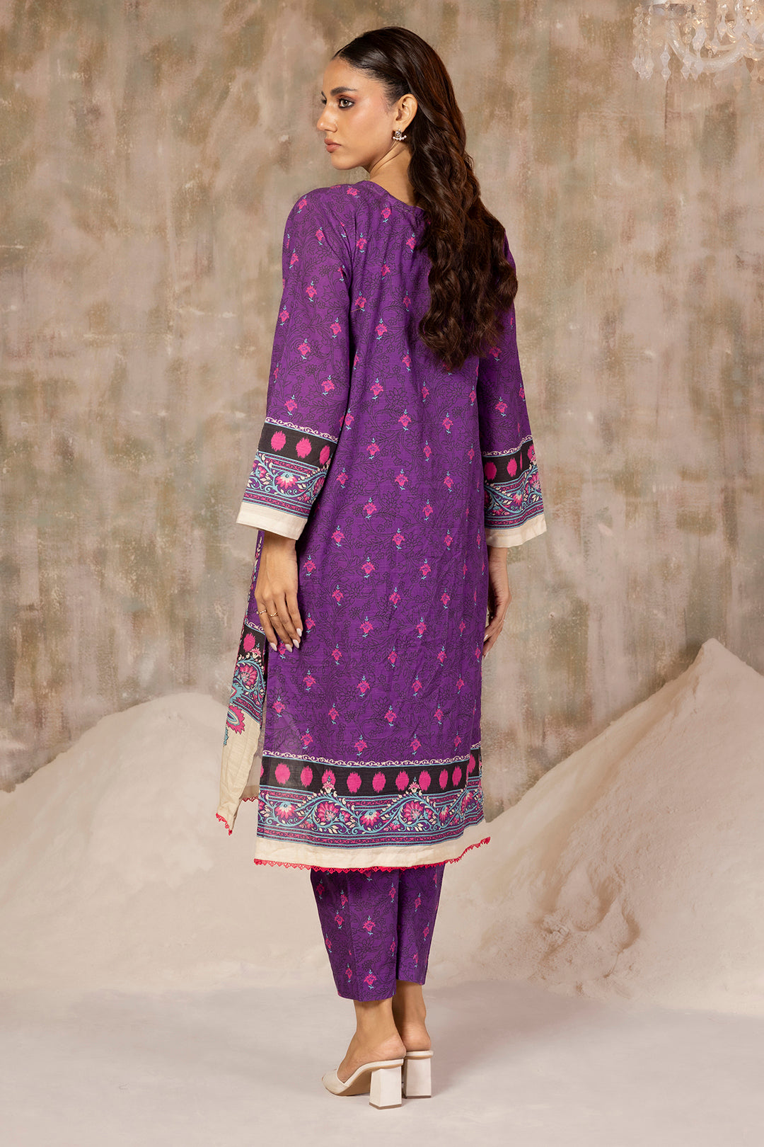 Embroidered Kurta Trouser - 3170