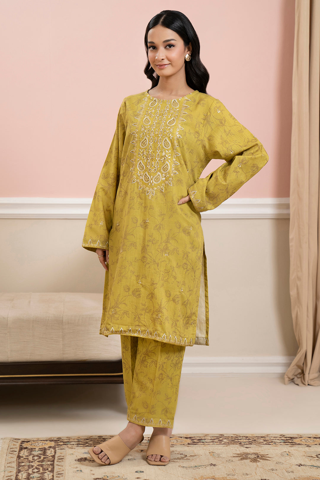 Embroidered Kurta Trouser - 3171