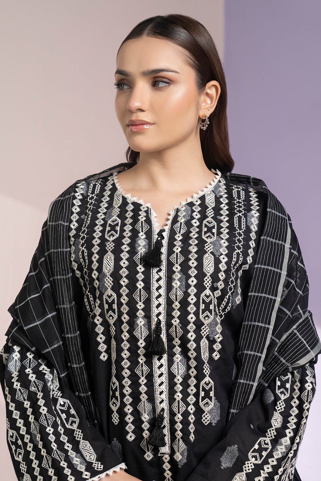 Embroidered Kurta Dupatta - 3349