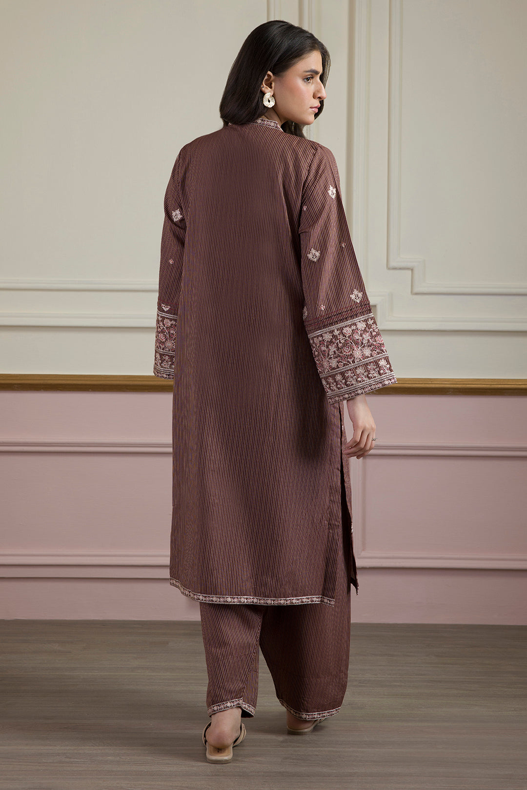 Embroidered Kurta Trouser - 3362