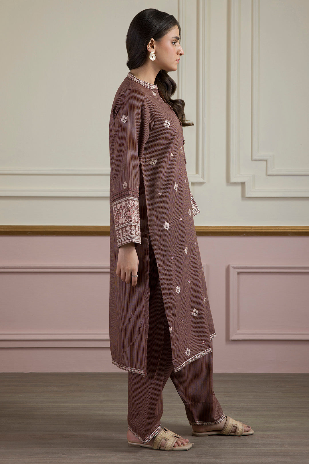 Embroidered Kurta Trouser - 3362