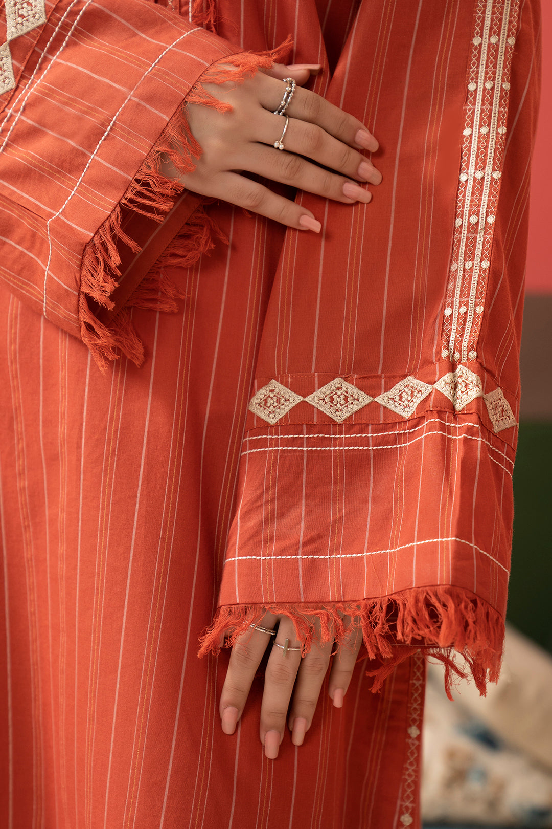 Embroidered Kurta Trouser - 3363