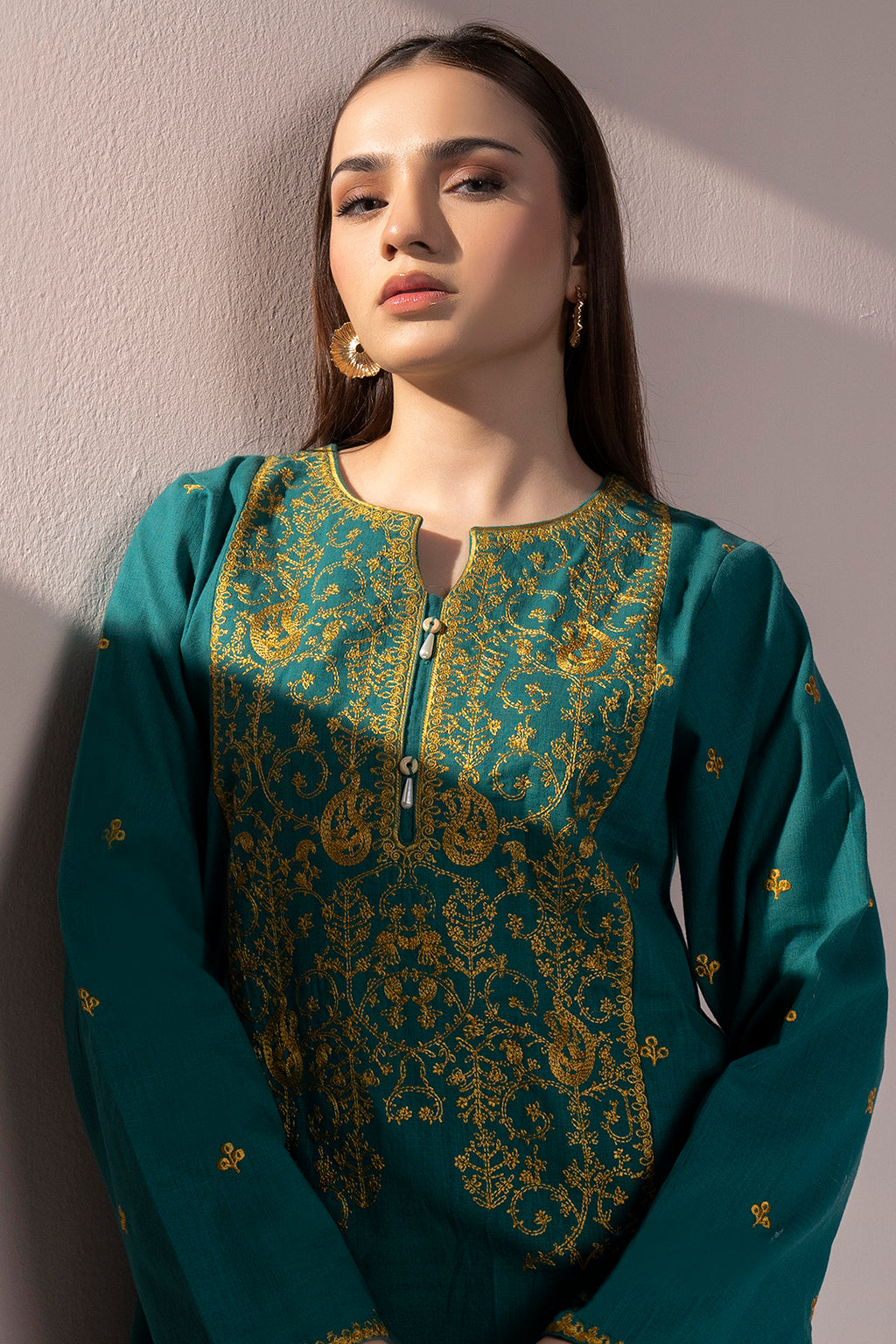 Embroidered Kurta Trouser - 3367