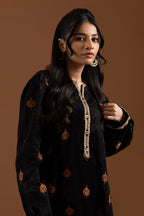 Embroidered Kurta Trouser - 3369