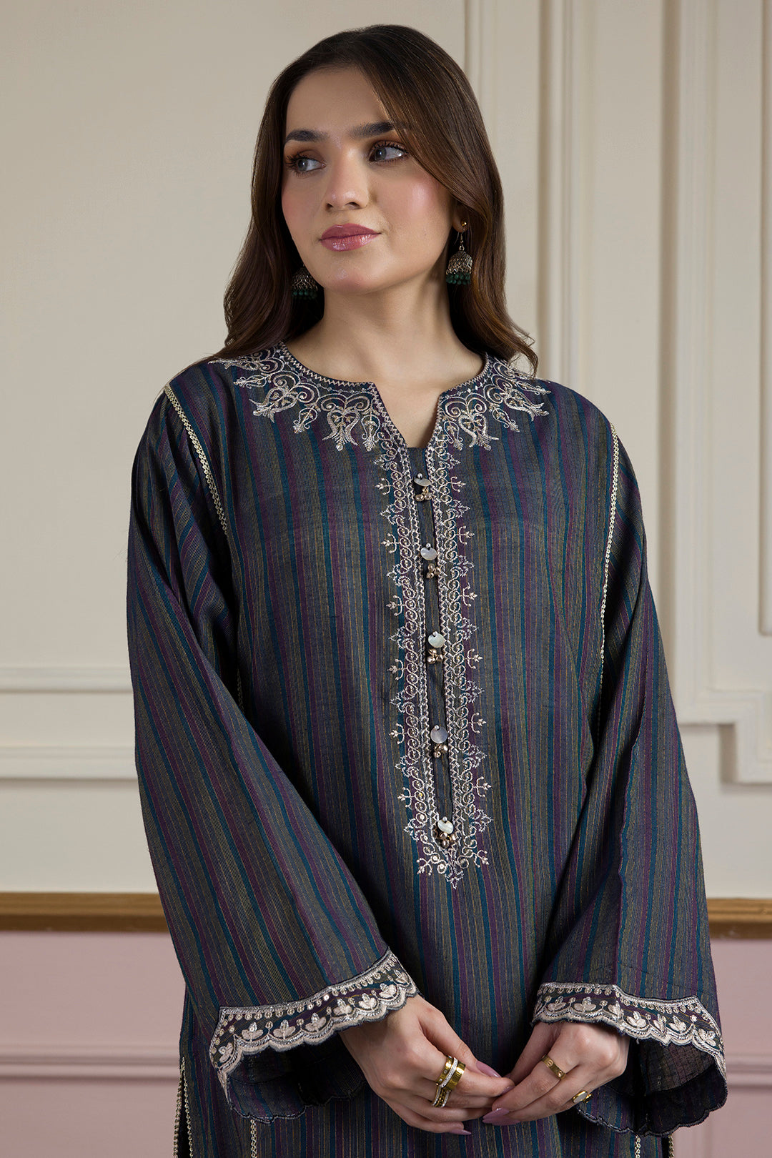 Embroidered Kurta Trouser - 3386