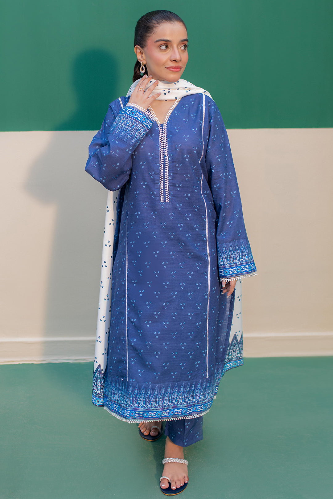 Kurta Shawl Trouser - 2945