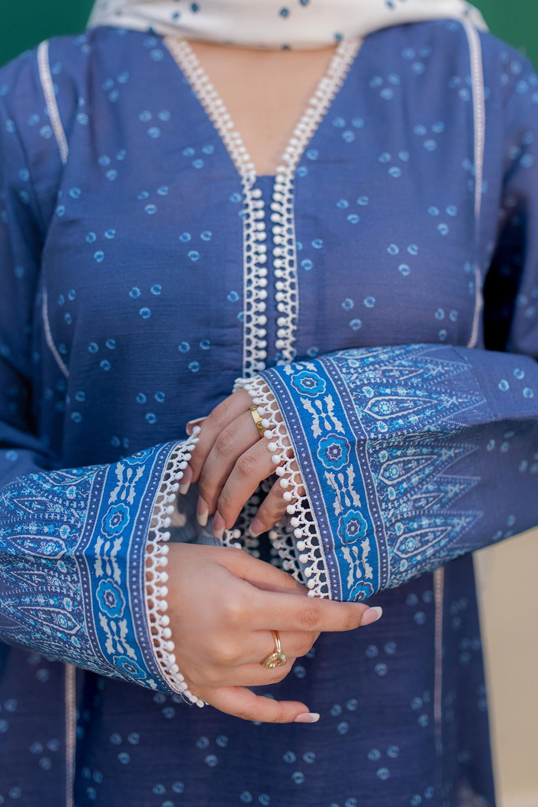 Kurta Shawl Trouser - 2945
