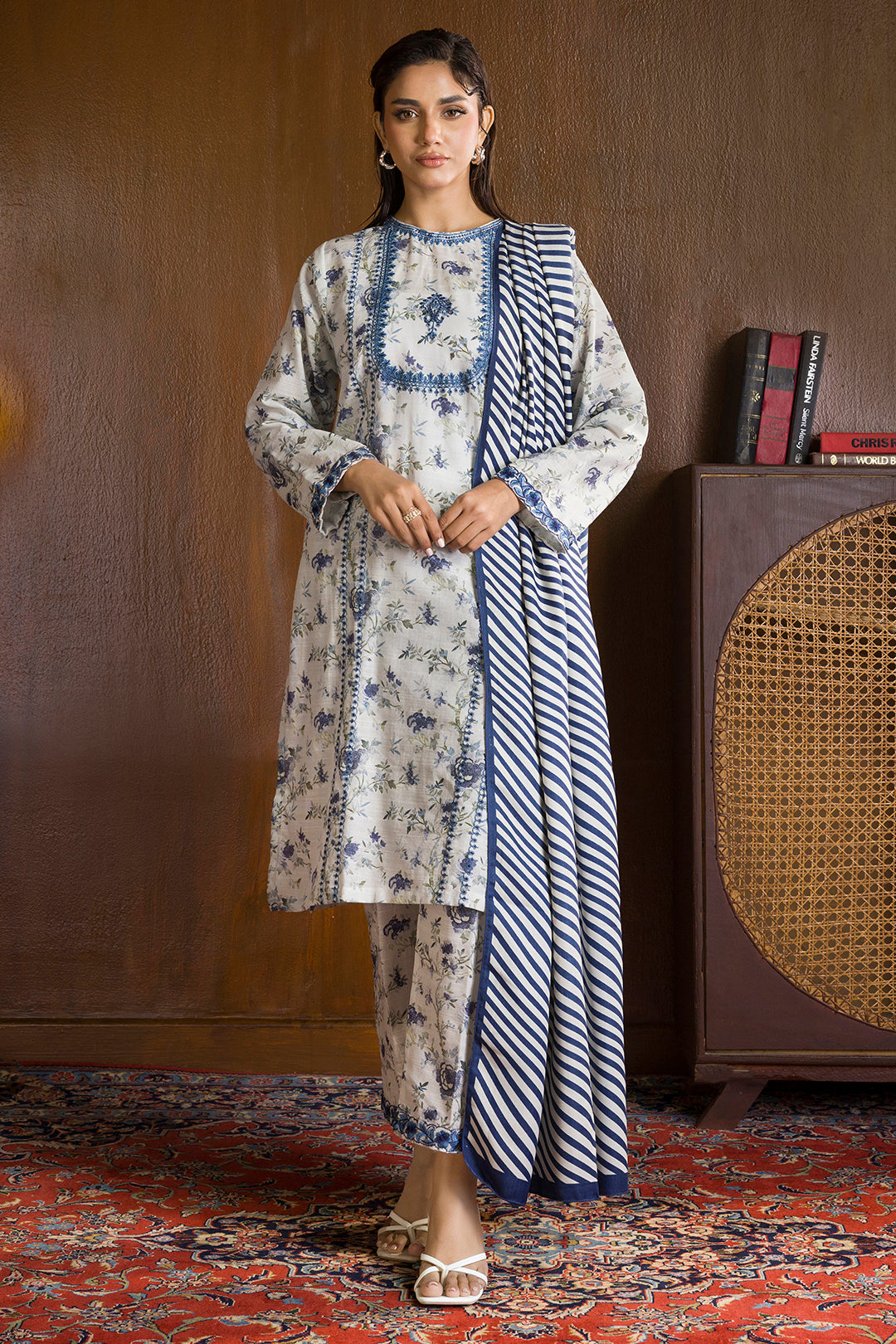 Embroidered Kurta Shawl Trouser - 3015