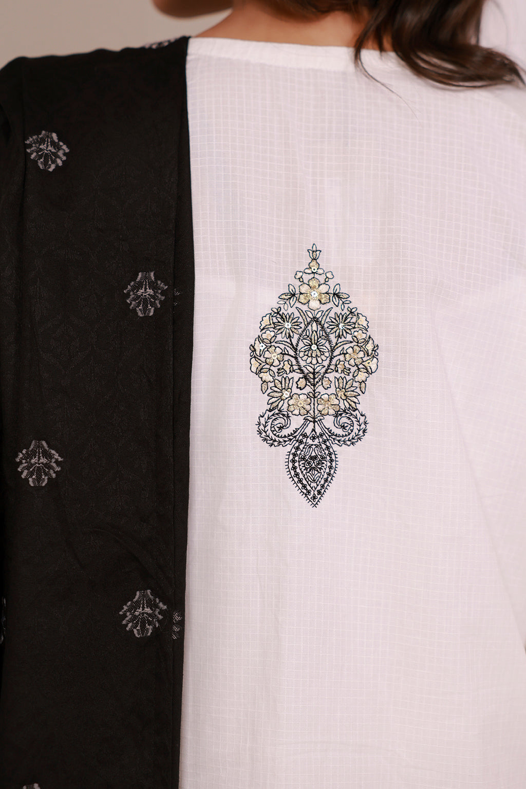 Embroidered Kurta Dupatta Trouser - 3376