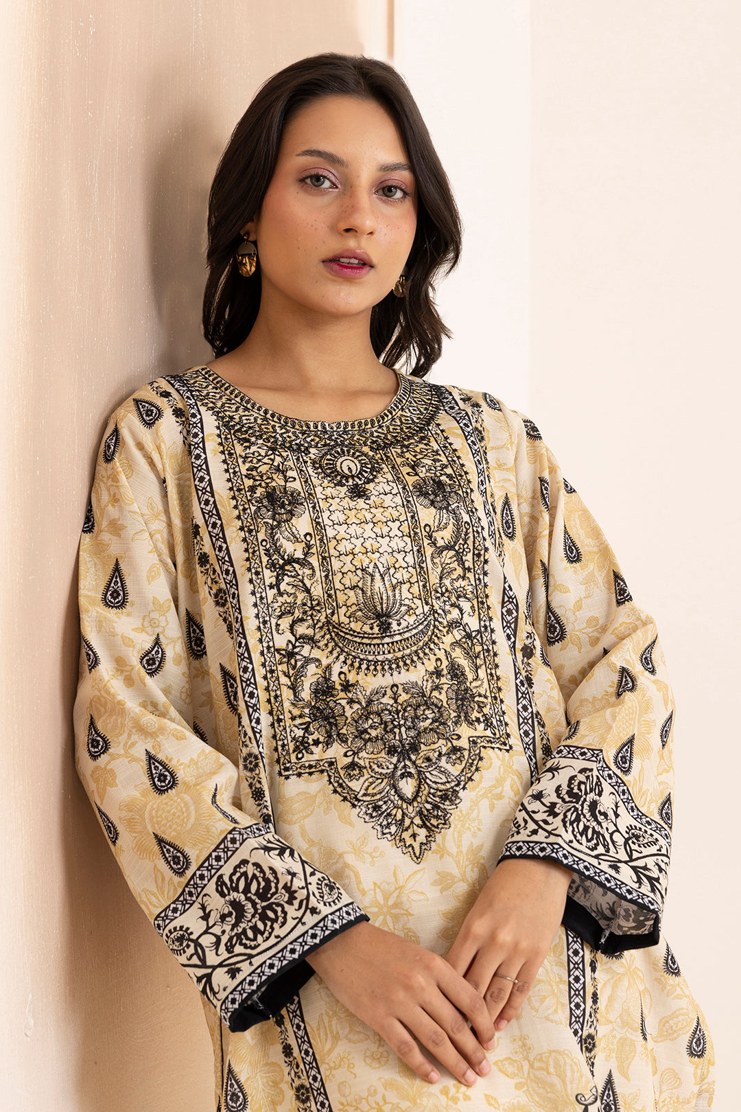 Embroidered Kurta - 2733