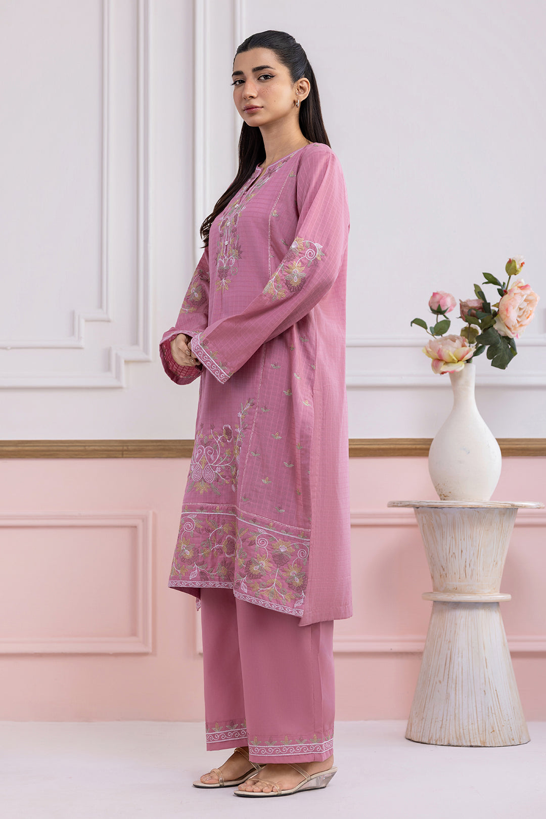 Embroidered Kurta Trouser - 2539