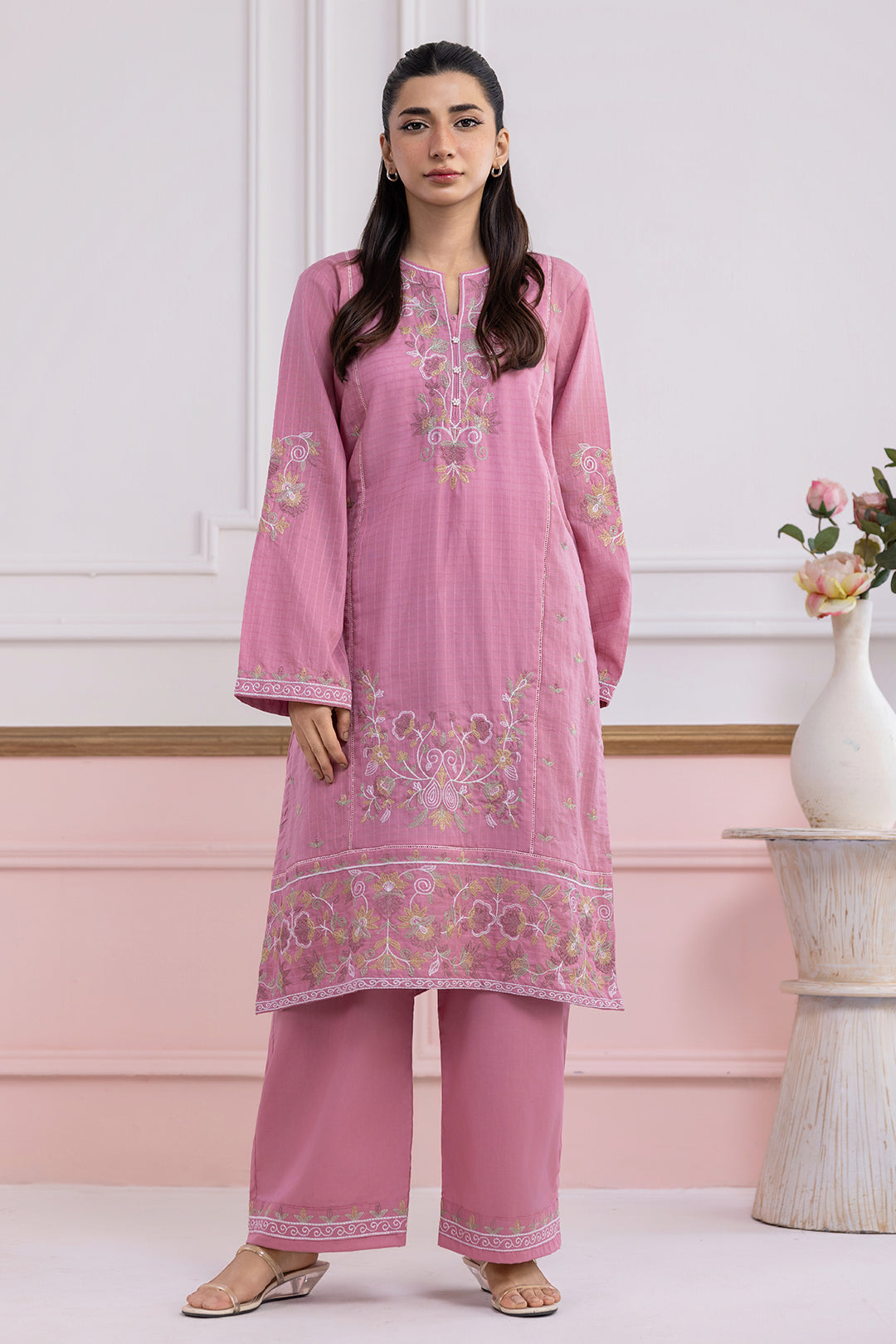 Embroidered Kurta Trouser - 2539
