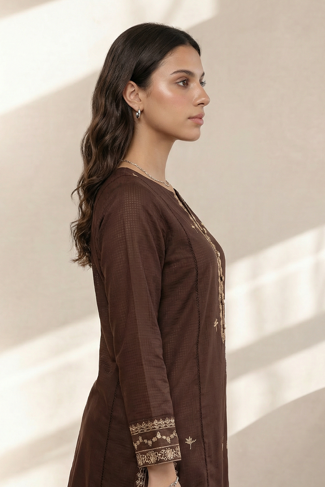 Embroidered Kurta Trouser - 2544