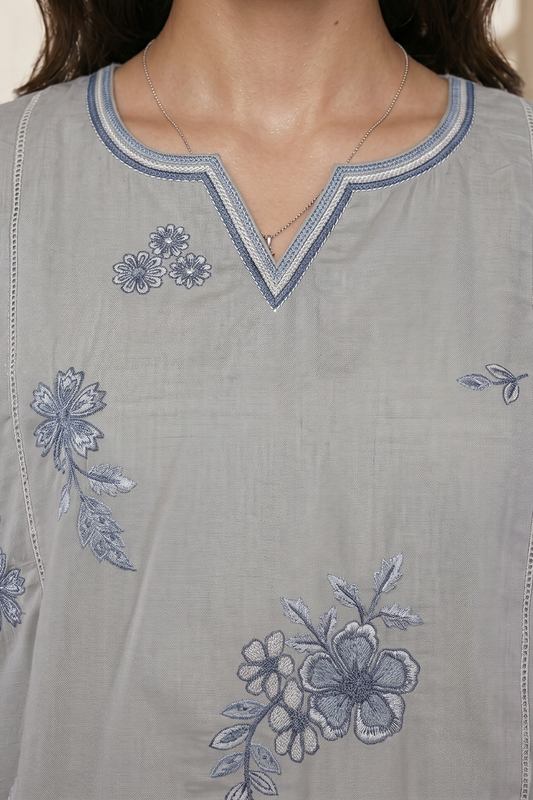 Embroidered Kurta Trouser - 2570