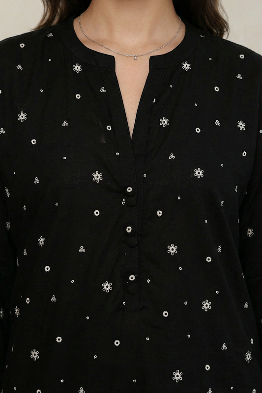 Embroidered Kurta Trouser - 2583