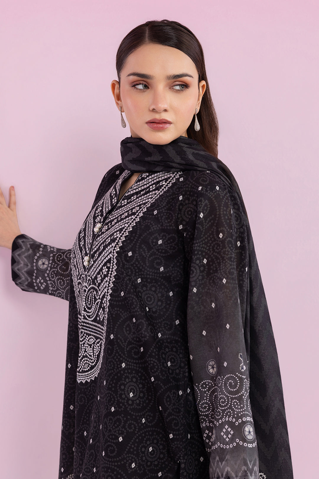 Embroidered Kurta Dupatta - 2861