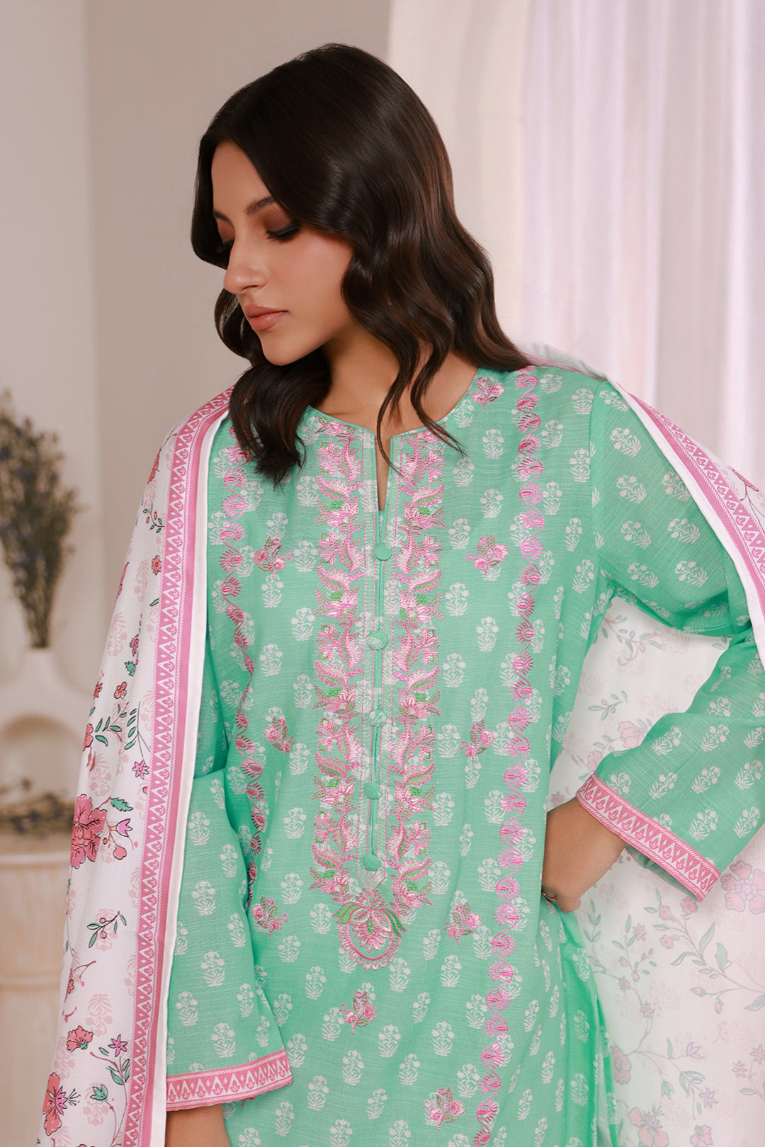 Embroidered Kurta Shawl - 2881
