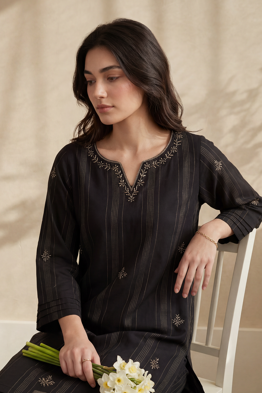 Embroidered Kurta Trouser - 2889
