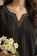 Embroidered Kurta Trouser - 2889