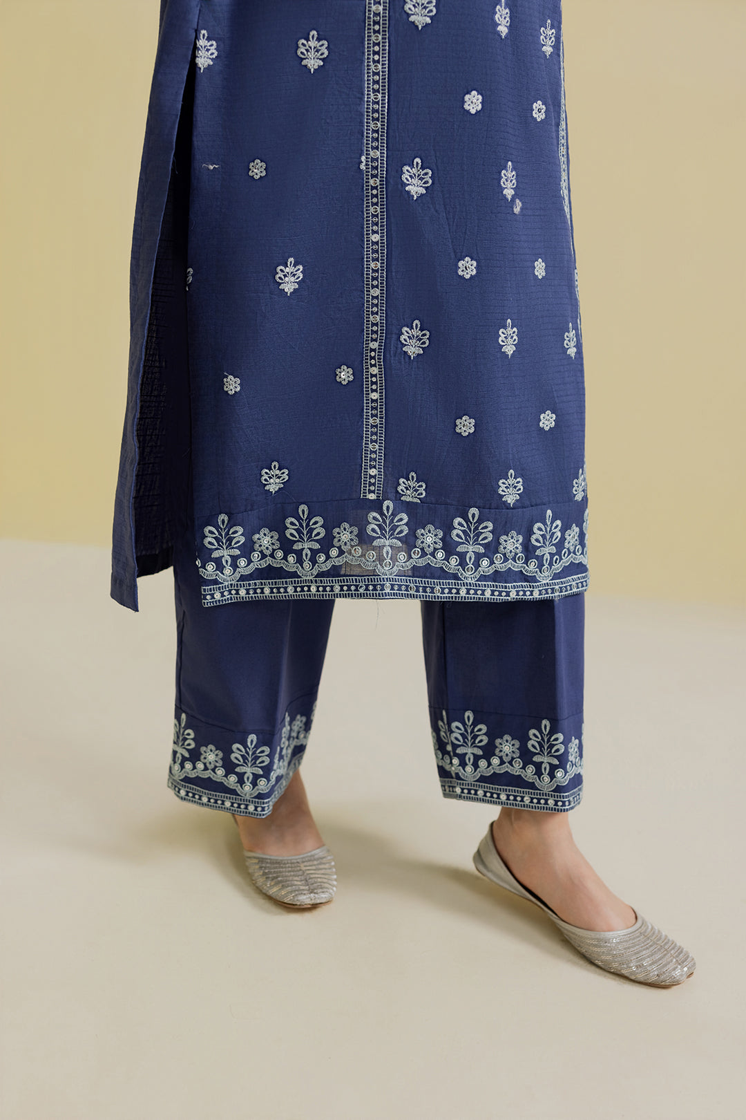 Embroidered Kurta Dupatta Trouser - 2560