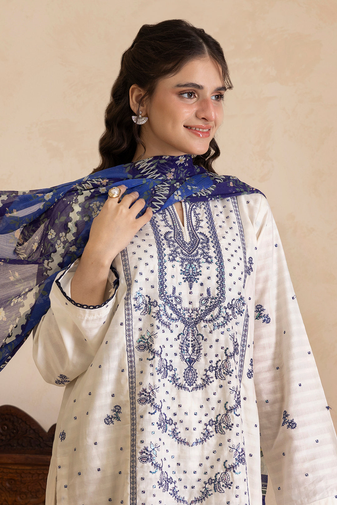 Embroidered Kurta Dupatta Trouser - 2567