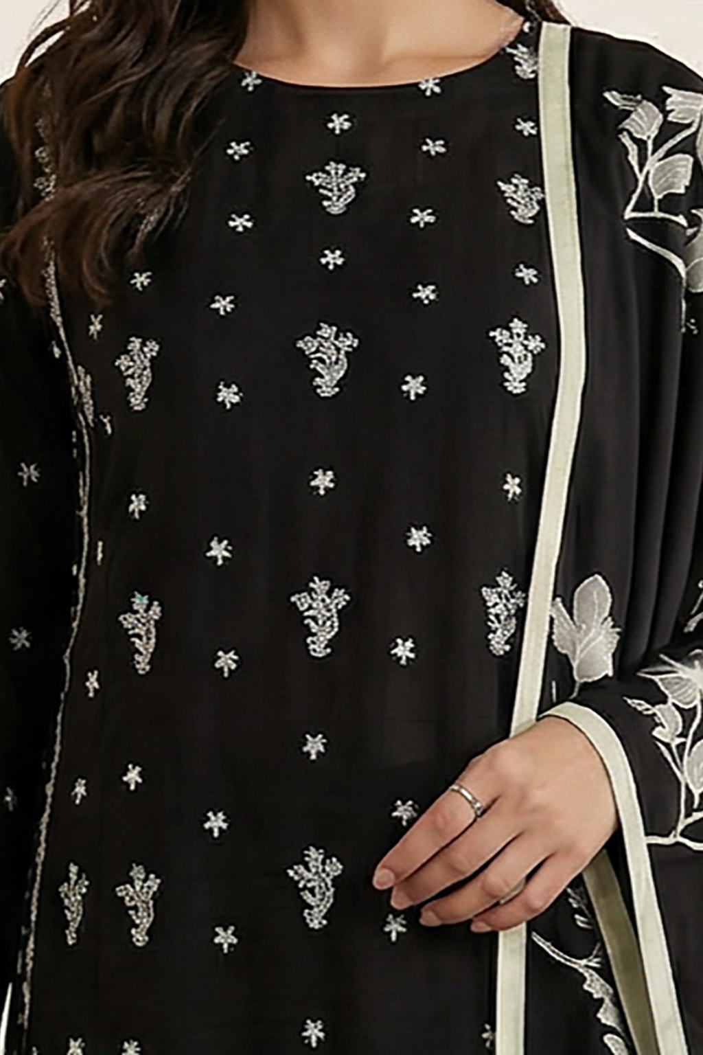 Embroidered Kurta Dupatta Trouser - 2581