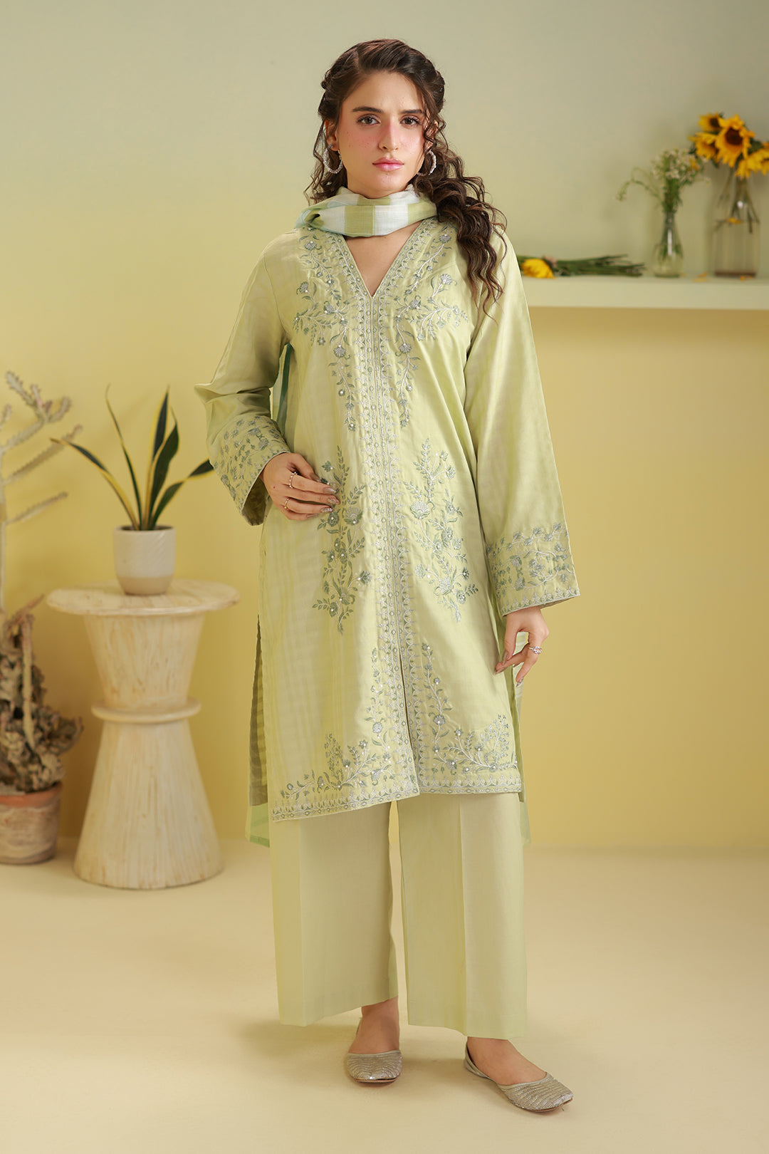 Embroidered Kurta Dupatta Trouser - 2584