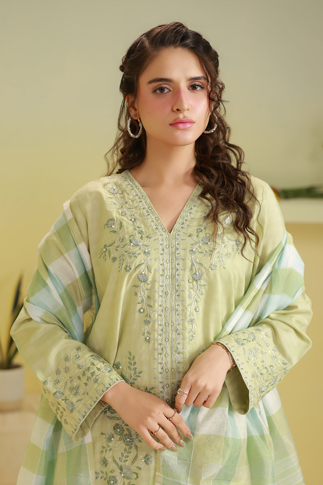Embroidered Kurta Dupatta Trouser - 2584