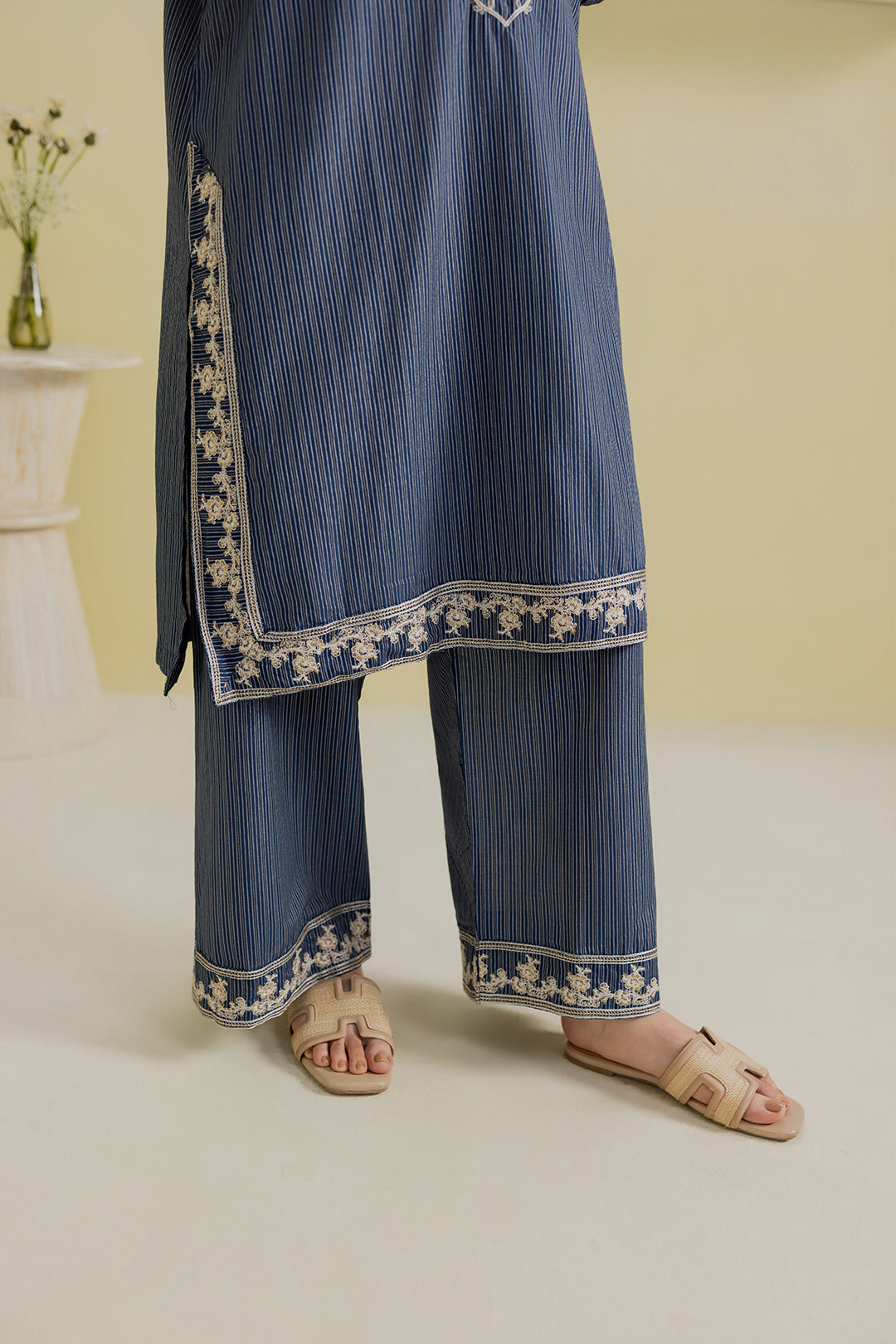 Embroidered Kurta Dupatta Trouser - 2591
