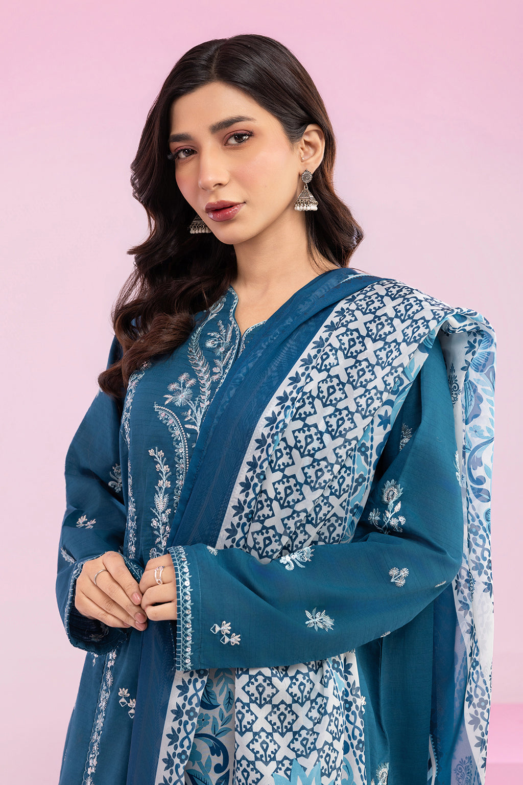 Embroidered Kurta Dupatta Trouser - 2608