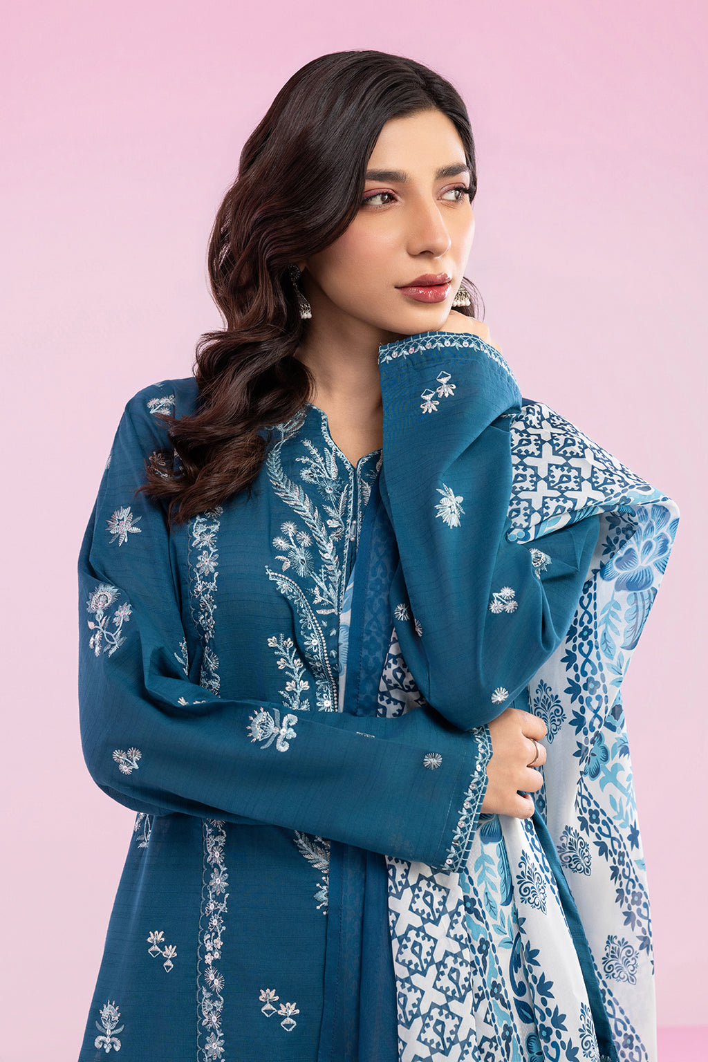 Embroidered Kurta Dupatta Trouser - 2608