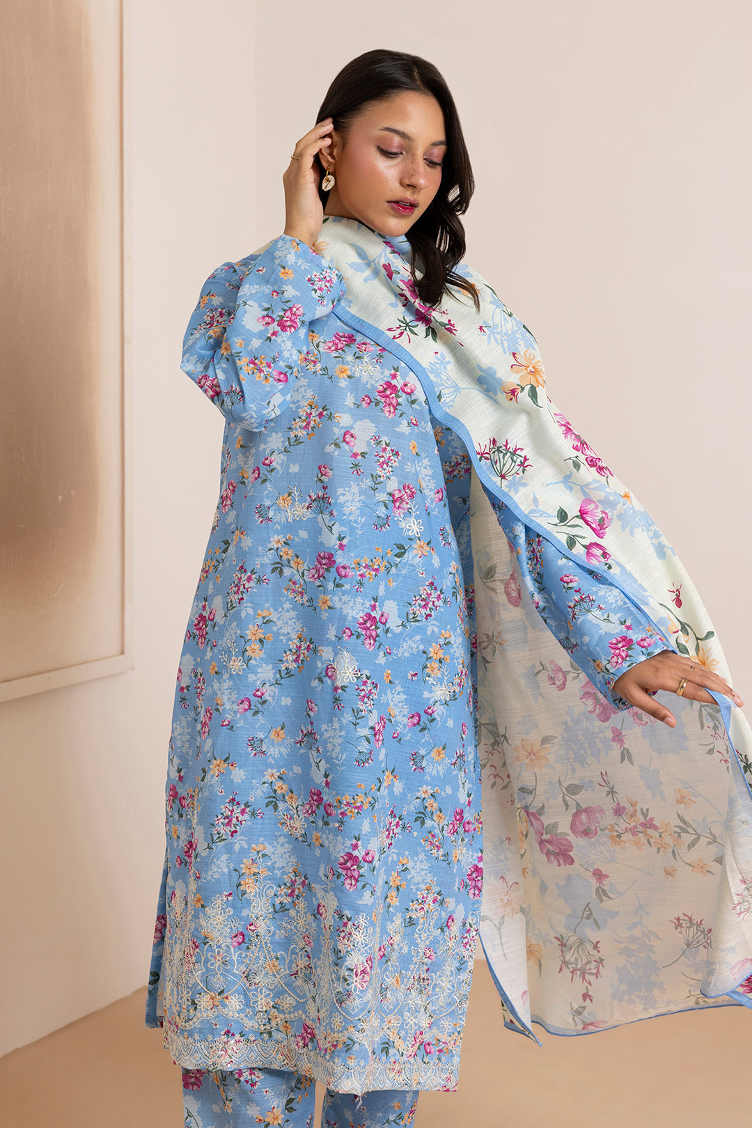 Embroidered Kurta Dupatta Trouser - 2882