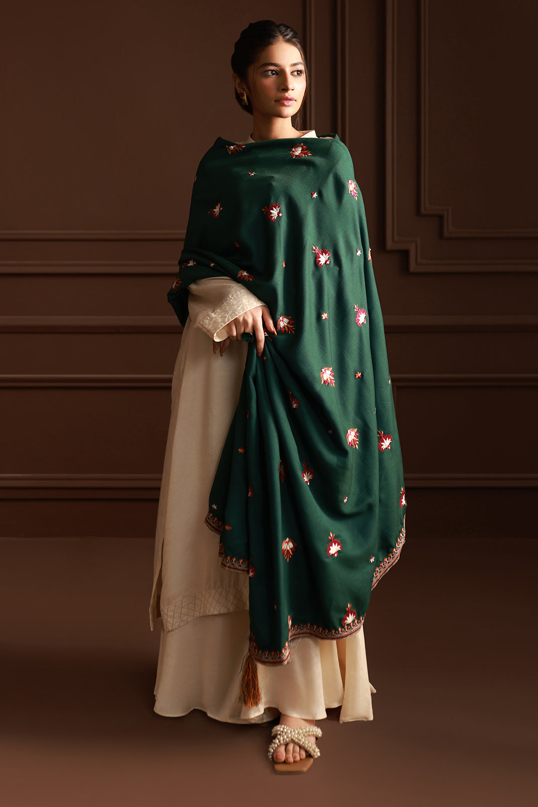 Embroidered Shawl - 1008